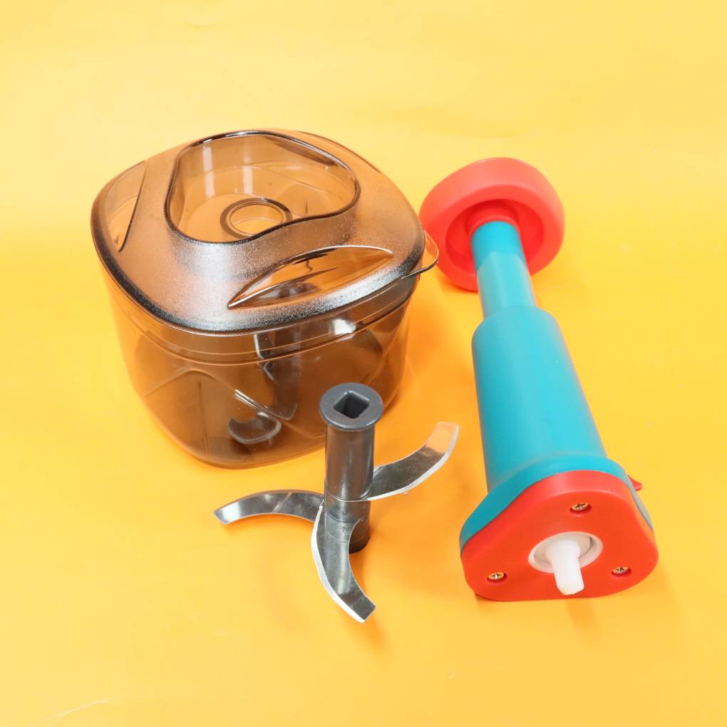 Deen Push Chopper Small (700ml) — view 2